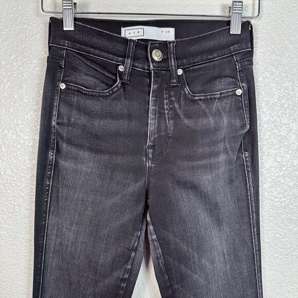 AYR Women’s The Shade Crop Flare Jeans in Distressed Black Size 25 - Picture 2 of 15